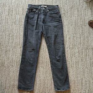 Levi’s Wedgie Straight Jeans, size 26